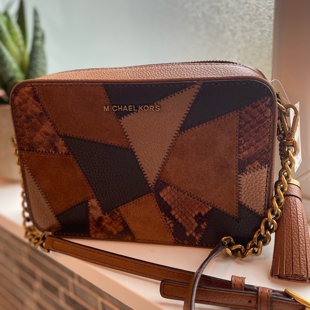Micheal Kors Jet Set Multi Leather Camera Bag